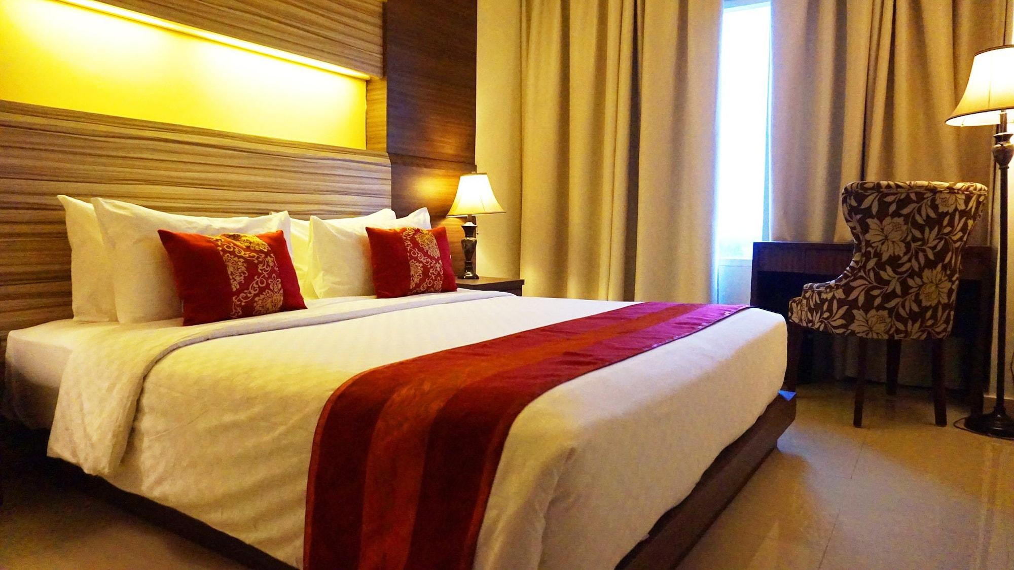 Sapphire Sky Hotel & Conference Serpong Extérieur photo